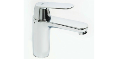Змішувач для умивальника GROHE EUROSMART COSMOPOLITAN 23325000 Змішувач для умивальника GROHE EUROSMART COSMOPOLITAN 23325000