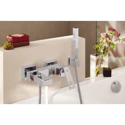 Смеситель однорычажный Grohe Eurocube для ванны (23141000)