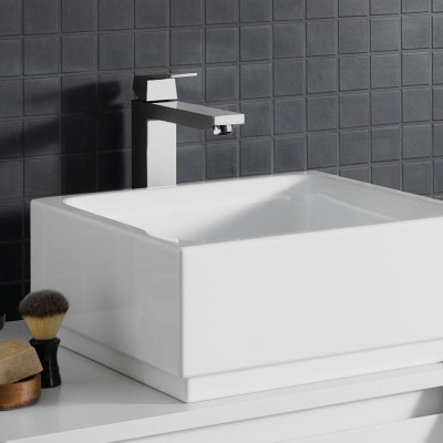 Змішувач одноважільний Grohe Eurocube для раковини XL-Size (23406000) Змішувач одноважільний Grohe Eurocube для раковини XL-Size (23406000)