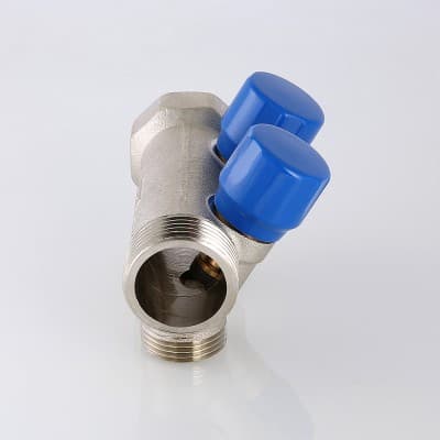 Колектор Valtec з регулюючими вентилями 4 вих х1"x3/4" євроконус VTc.560.NE.060504 Колектор Valtec з регулюючими вентилями 4 вих х1"x3/4" євроконус VTc.560.NE.060504